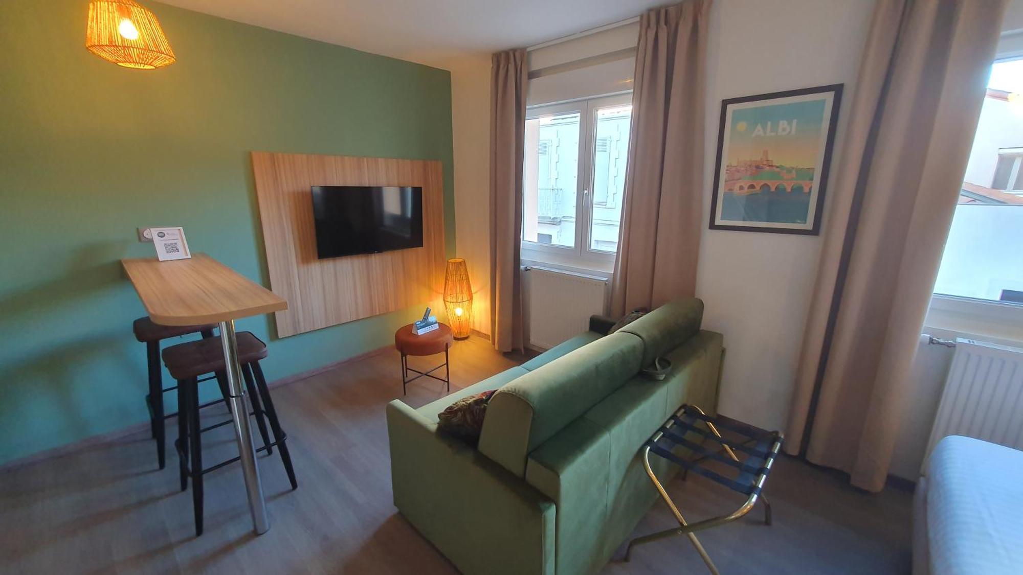 Logis Hotel - Les Pasteliers Lavaur  Exteriör bild